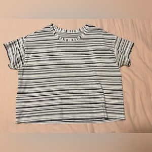Lululemon - all yours cropped t-shirt